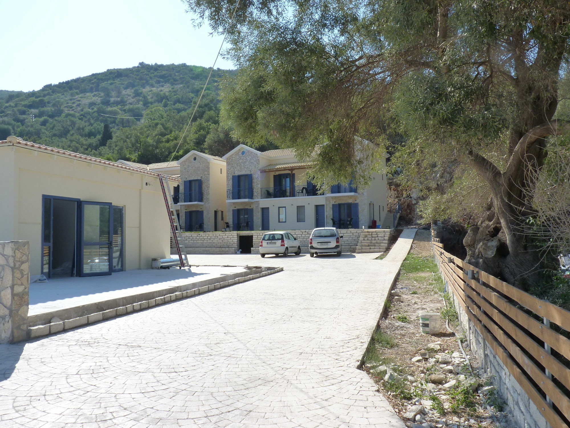 Ilianthos Apartments & Studios ميكروس جيالوس المظهر الخارجي الصورة